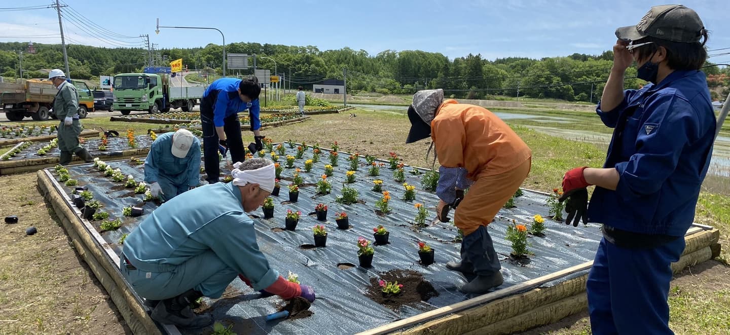 花壇整備の画像